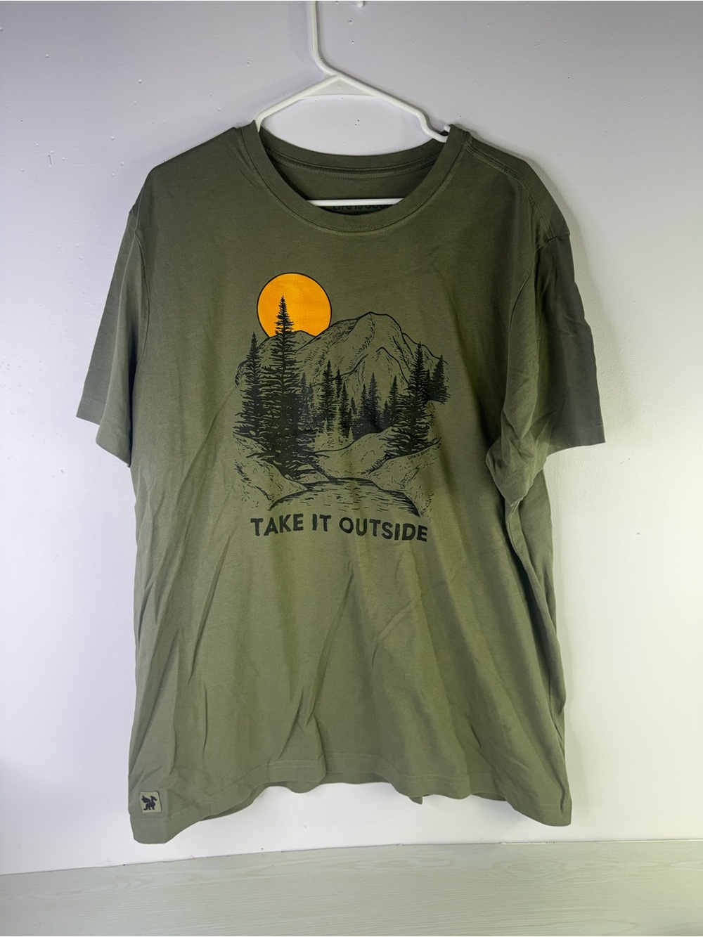 Life is Good Mens XL Crusher Tee TAKE IT OUTSIDE